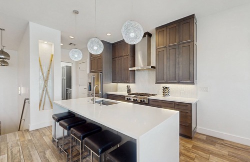 Corpus Christi House | Waterfront townhome with dock, canal view & fireplaces - walk to beach