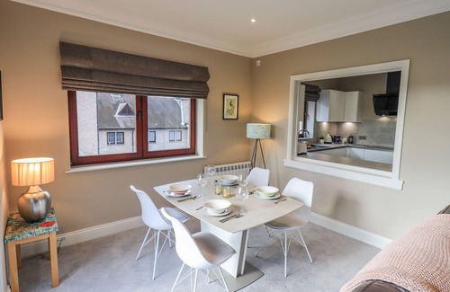 Waterhead Cottage | WATERHEAD RETREAT, family friendly in Ambleside