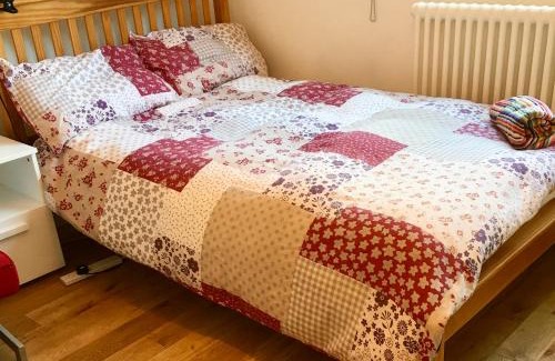 Waterloo Bed & Breakfast | Waterloo Central London - Private Rooms in Shared Apartment