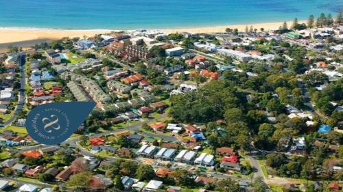 Terrigal House | Watermark #17 Pool In Complex Accom Holidays