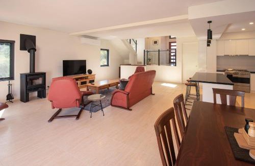Margaret River House | Waterside One