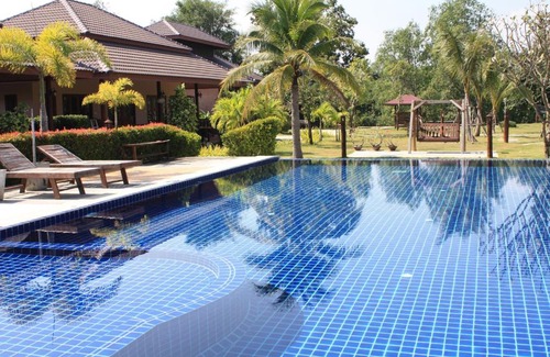 Pranburi Resort | Waterside Resort