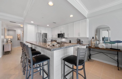 Silver Sands Beach Condo | Waves of Luxury: Unwind at This Premier Oceanfront Condo