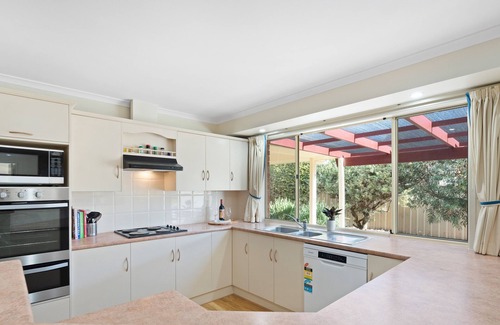 Normanville House | Waves & Whispers at Normanville. Beachside home.