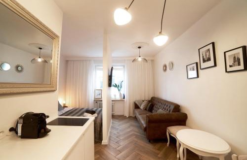 Nowe Miasto Apartment | Wawahome studio old town