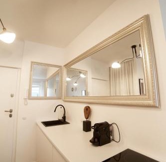 Nowe Miasto Apartment | Wawahome studio old town