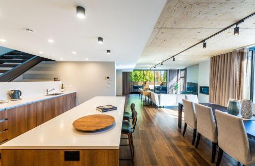 Kingston Apartment | Waygoose 1