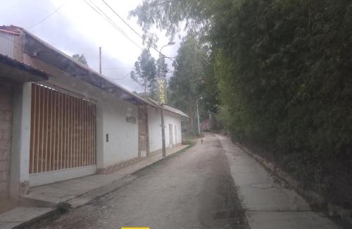 Banos del Inca Hotel | Wayra Hospedaje