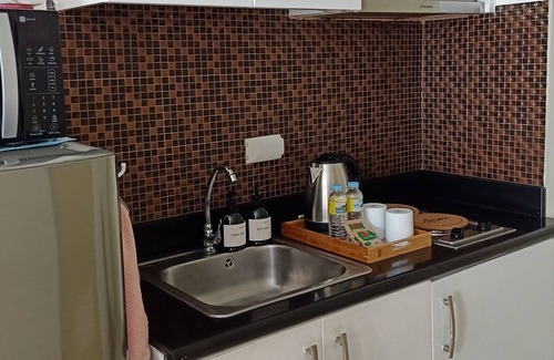 Valenzuela Condo | We accommodates all travellers ✨