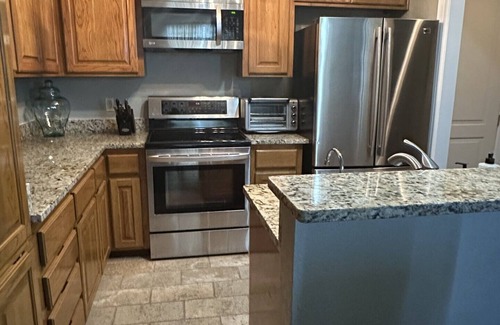 Boerne House | We are back! Two bedroom apt on 3.2 acre private estate. Only 3 min to Main St.