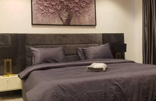 Ajah Apartment | We are vintage, yet retro, a blend of antique and modern styles for your comfort