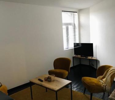 Ronse House | Weekend 18