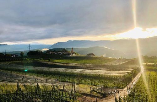 Castelvecchio Alto Apartment | Weitblick Apartment mit Garten