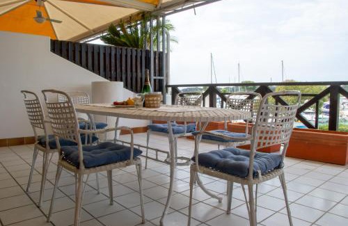 Lignano Riviera Apartment | Welc-ōM Lignano swim and fun with dock view