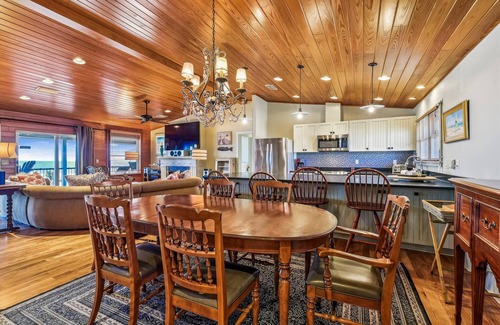 St. George Island House | Welcome to Absolutely Paradise!