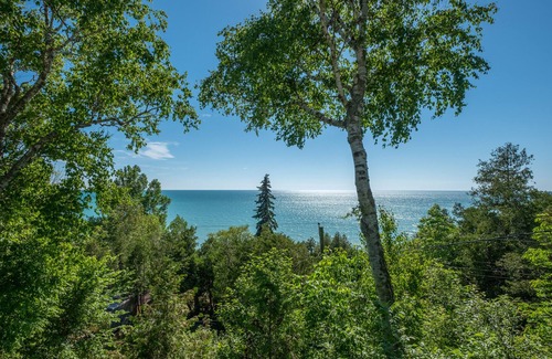 Ashfield-Colborne-Wawanosh Cottage | Welcome to AmberHill, a charming cottage with easy beach access