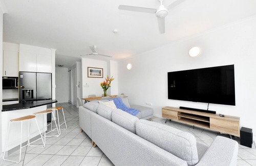 Larrakeyah Apartment | Welcome to Bush Chook Haven an iconic Territory 3 bedroom newly renovated gem