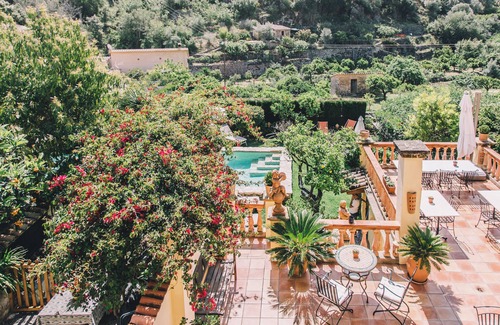 Fornalutx House | Welcome to Can Reus, with a stunning view over the Serra de Tramuntana mountains