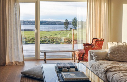 Klassbol Apartment | Welcome to Haltersbol and this vacation home from 2019. The standard is high and the house offers a