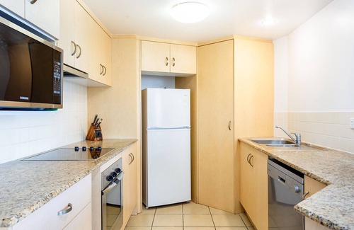 Yeppoon Apartment | Welcome to Ocean View Villa, where paradise awaits you!