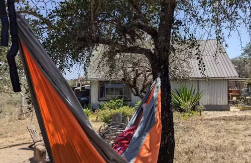 Kajiado County Cottage | Welcome to Ot Tin Cottage – an ideal escape those seeking tranquillity.