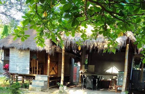 Kuta House | Welcome to Our Bungalows In Kuta Lombok MR 11