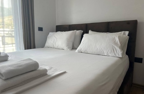 Himare Apartment | Welcome to our cozy 1 bedroom apartment with both city and sea view
