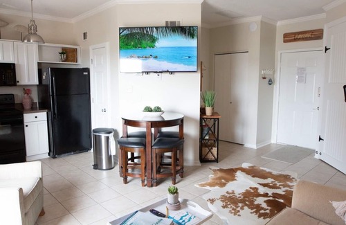 Orange Beach East Apartment | Welcome to Paradise Lei Lani waterfront updated Studio Condo Beach lovers