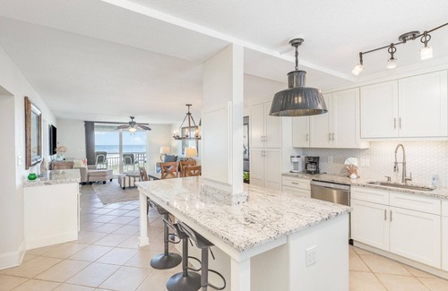 Crescent Beach Condo | Welcome to Paradise. Amazing ocean front view from your own private deck.
