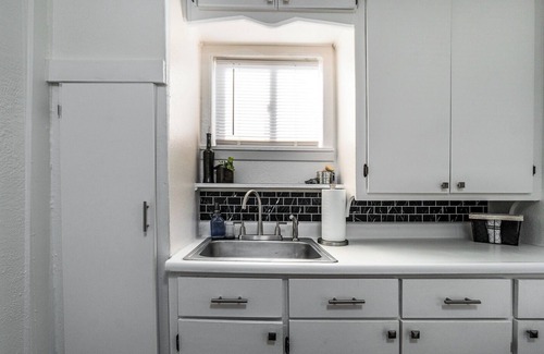 Borger Apartment | Welcome to Sterling Suite! Cozy 1-bedroom home just 5 min from anything in town!