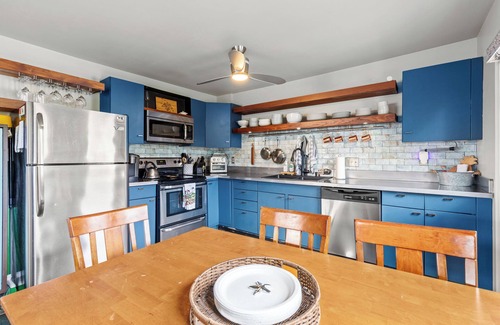 York Beach Condo | Welcome to the Beach Pit -