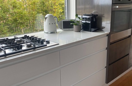 Merimbula House | Welcome to The Freckled elbow, located on the beautiful Sapphire coast NSW.