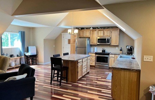 McKenna House | Welcome to The Loft at The Nisqually Highland Ranch