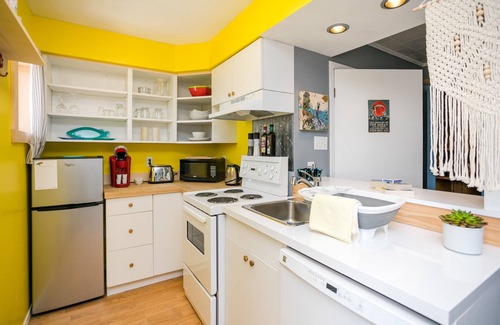 North Lake House | Welcome to The Siren's Beach Motel, Oceanside at North Lake Prince Edward Island