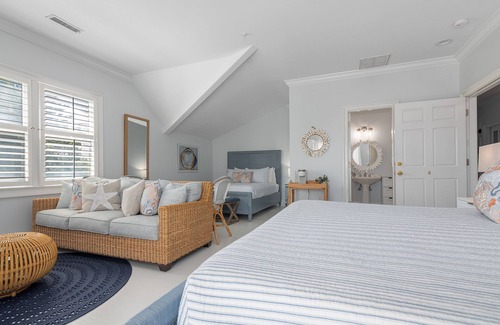 Bald Head Island Bed & Breakfast | Welcome to The Marsh Harbour Inn-Room 6 Suite