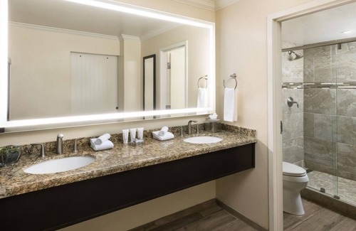 South Scottsdale Resort | Welcome to the Old West! 2 Modern Units, Minutes to Western Spirit Museum