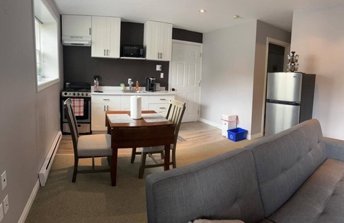 Saint John Apartment | Welcome to this beautiful cozy and peaceful unit at the heart of East Saint John