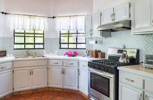 Fitches Creek Villa | Welcome to tranquility at Sea Foam Villa