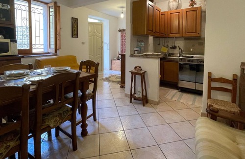 Bolotana Apartment | Welcomely - Casa Vania