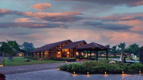 Chimur Resort | WelcomHeritage Tadoba Vanya Villas Resort & Spa