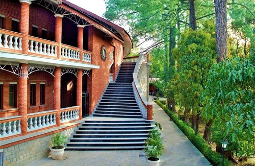 Gunehr Hotel | WelcomHeritage Taragarh Palace