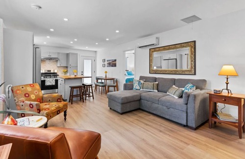 Clairemont House | Welcoming 3-bedroom bungalow close to all with AC in sunny San Diego