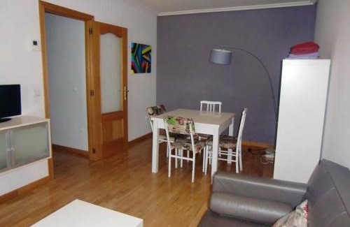 Zamora Apartment | Welcoming apartment in Zamora, 83 sqm, balcony with view