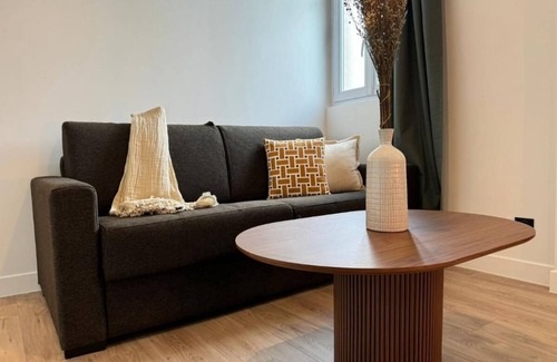 Republique–Point-du-Jour Apartment | Well-equipped apartment in a sought-after neighborhood