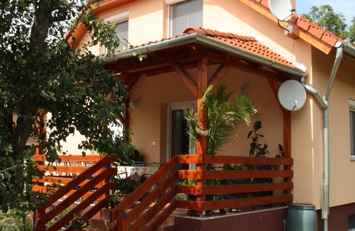 Fonyod Apartment | Well-kept apartment in Fonyod for 4-5 people within walking distance of the lake