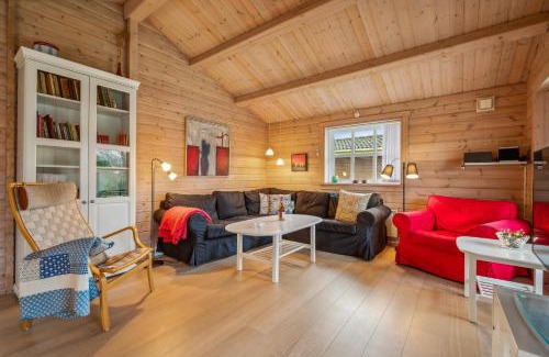 Øksenmølle House | Well-Maintained Holiday Home In Cozy Surroundings Close To Ebeltoft
