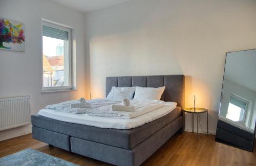 Weiden in der Oberpfalz Apartment | WEN BHF NEU & ZENTRAL in Weiden für bis zu 6 Personen