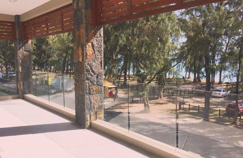 Flic-en-Flac House | West Front One No 4 With Seafront Beachfront Licensed By Tourism Authority 14977