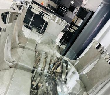 Westonaria Villa | West Home Rest