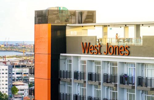 Santa Cruz Apartment | West Jones Residences